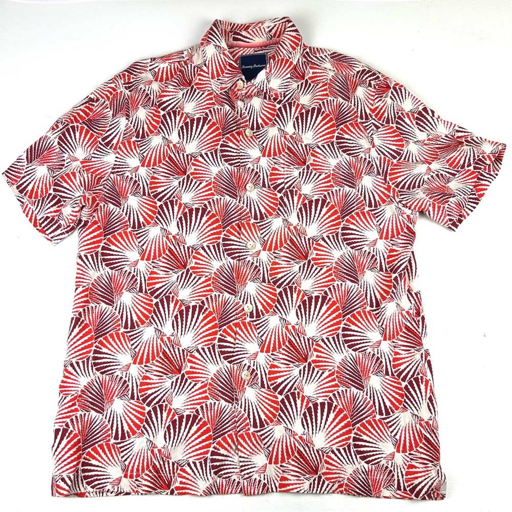 Tommy Bahama Relax Hawaiian Shirt 100% Silk Sz Medium Coconut Button Floral